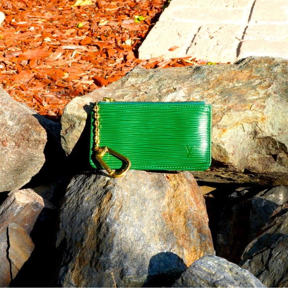 Authentic LV Epi Coin Cles Green